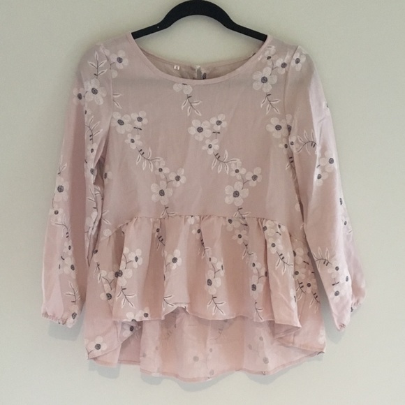 ROMWE Tops - Pink Flowery Peplum Top
